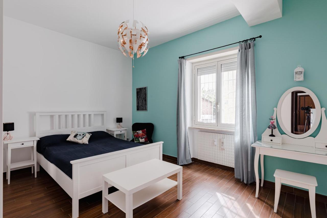 Scarfoglio Apartment, 4 Persone, 2 Camere, Balcone, Wi-fi, Stazione Tiburtina Apartment *