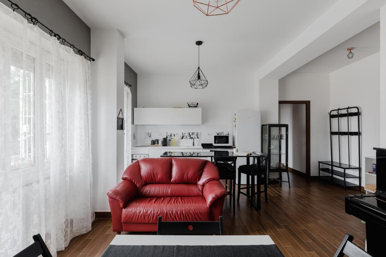 Apartamento Scarfoglio Apartment, 4 Persone, 2 Camere, Balcone, Wi-fi, Stazione Tiburtina