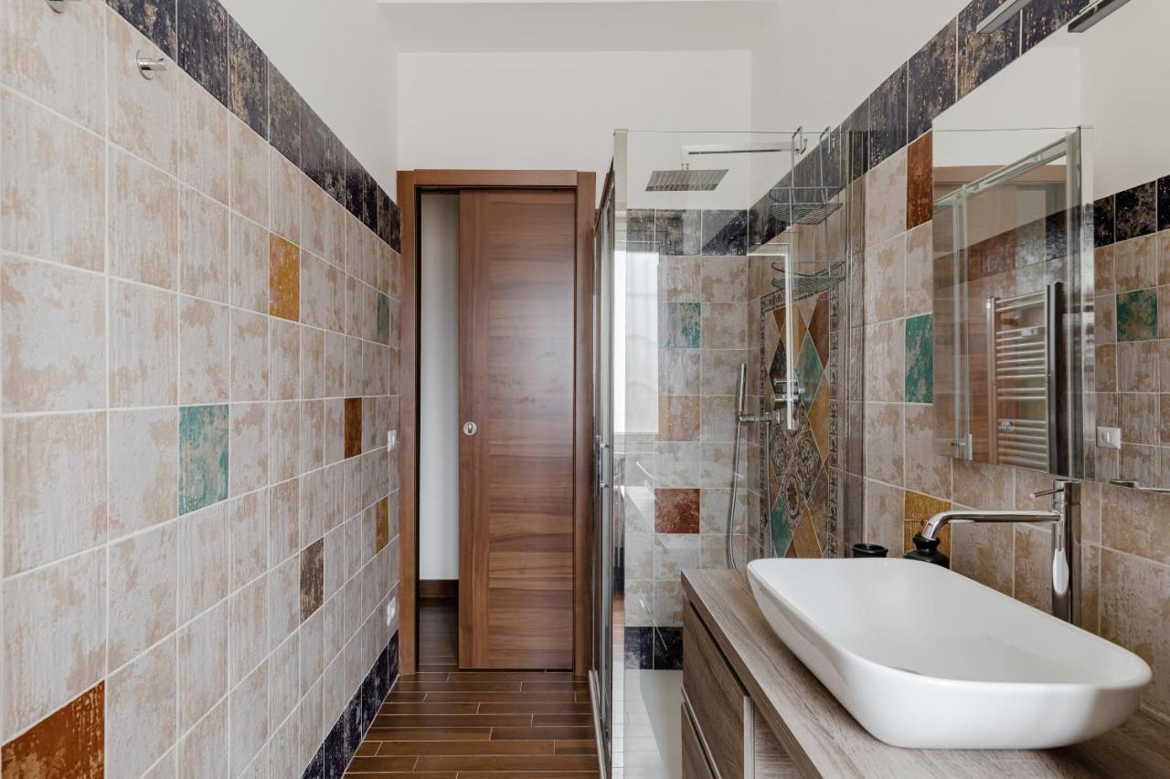 Apartment Scarfoglio Apartment, 4 Persone, 2 Camere, Balcone, Wi-fi, Stazione Tiburtina