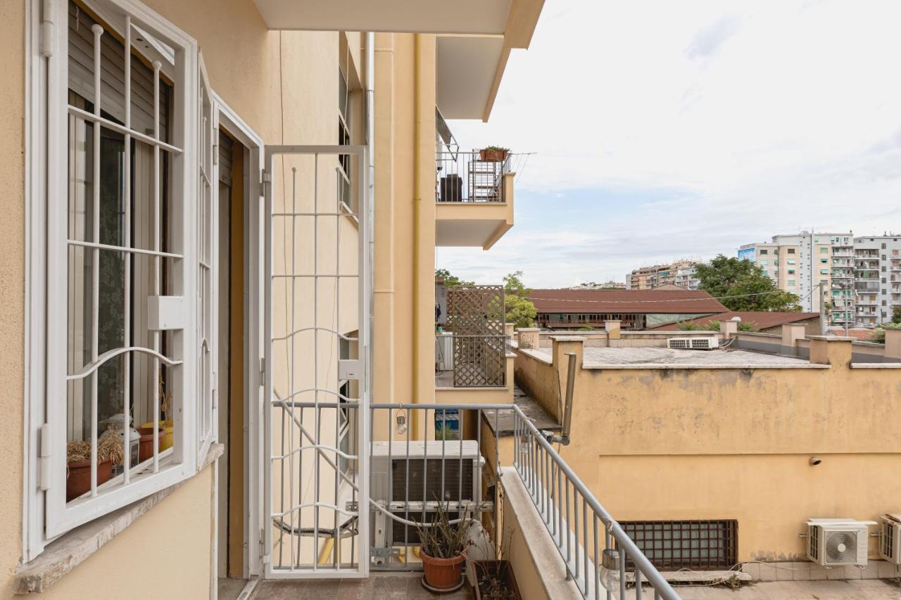 Scarfoglio Apartment, 4 Persone, 2 Camere, Balcone, Wi-fi, Stazione Tiburtina Apartment