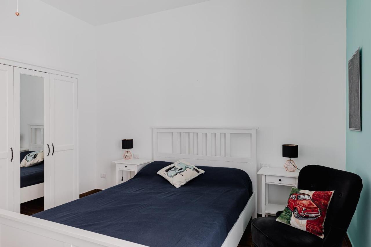 Scarfoglio Apartment, 4 Persone, 2 Camere, Balcone, Wi-fi, Stazione Tiburtina Apartment *